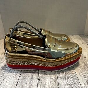 Aldo Gold Metallic Pointed Platform Loafers Size 6M Shiny Glitter
